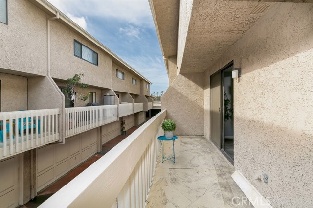 515 Meyer Lane, Redondo Beach, California 90278, 2 Bedrooms Bedrooms, ,2 BathroomsBathrooms,Residential,Sold,Meyer,SB19015291