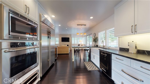 1215 Bloomwood Road, Rancho Palos Verdes, California 90275, 3 Bedrooms Bedrooms, ,3 BathroomsBathrooms,Residential,Sold,Bloomwood,SB19217118
