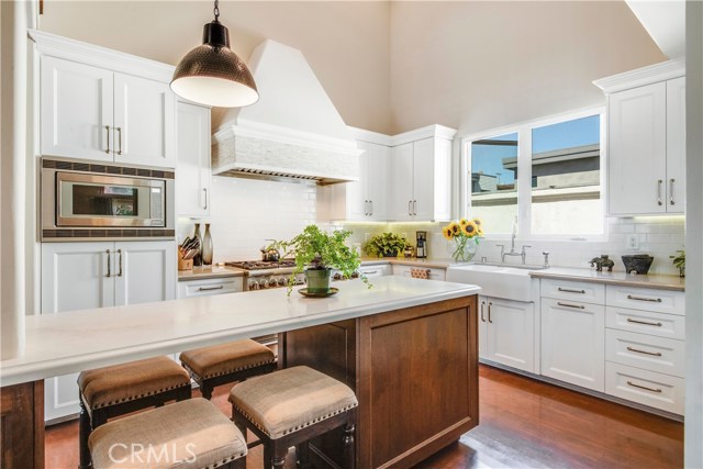 527 Avenue C, Redondo Beach, California 90277, 3 Bedrooms Bedrooms, ,3 BathroomsBathrooms,Residential,Sold,Avenue C,PV20164696