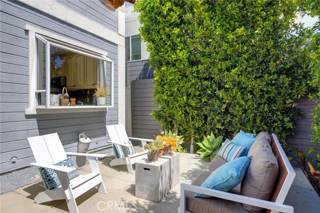 1924 Ruhland Avenue, Redondo Beach, California 90278, 3 Bedrooms Bedrooms, ,2 BathroomsBathrooms,Residential,Sold,Ruhland,SB21069675