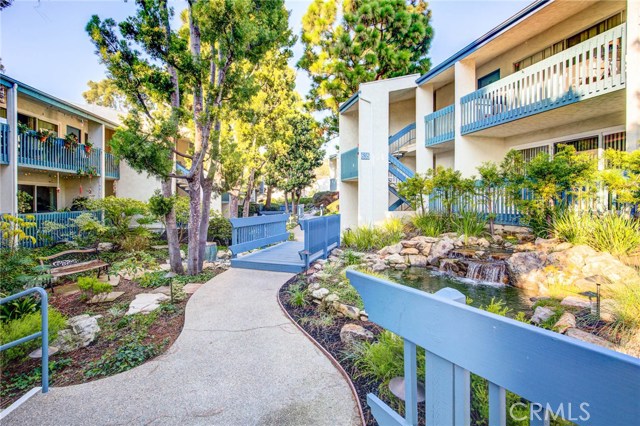 601 Prospect Avenue, Redondo Beach, California 90277, 2 Bedrooms Bedrooms, ,1 BathroomBathrooms,Residential,Sold,Prospect,SB19168246