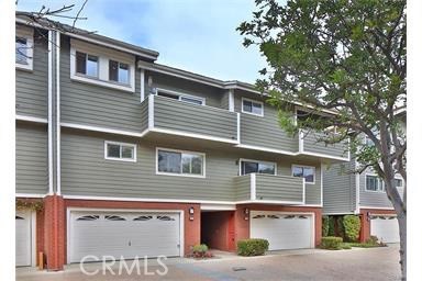 13 Tiburon Court, Manhattan Beach, California 90266, 3 Bedrooms Bedrooms, ,2 BathroomsBathrooms,Residential,Sold,Tiburon,SB20077309