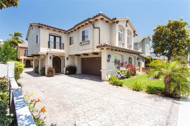 2111 Curtis Avenue, Redondo Beach, California 90278, 4 Bedrooms Bedrooms, ,2 BathroomsBathrooms,Residential,Sold,Curtis,SB18132380