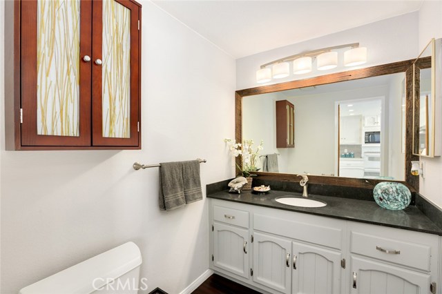 710 Guadalupe Avenue, Redondo Beach, California 90277, 2 Bedrooms Bedrooms, ,1 BathroomBathrooms,Residential,Sold,Guadalupe,SB18012304