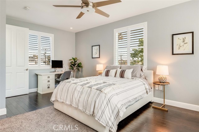 2305 Oak Avenue, Manhattan Beach, California 90266, 3 Bedrooms Bedrooms, ,2 BathroomsBathrooms,Residential,Sold,Oak,PW21077837