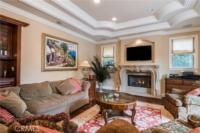 2012 Robinson Street, Redondo Beach, California 90278, 5 Bedrooms Bedrooms, ,3 BathroomsBathrooms,Residential,Sold,Robinson,SB18078924