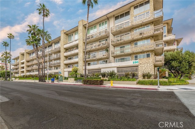 230 Catalina Avenue, Redondo Beach, California 90277, 2 Bedrooms Bedrooms, ,1 BathroomBathrooms,Residential,Sold,Catalina,SB19076545