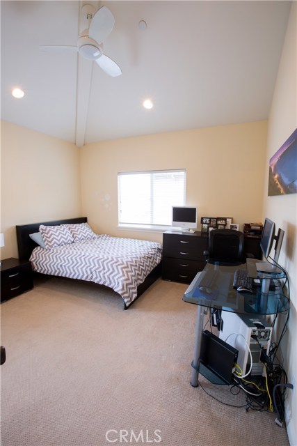 508 Lucia Avenue, Redondo Beach, California 90277, 4 Bedrooms Bedrooms, ,2 BathroomsBathrooms,Residential,Sold,Lucia,SB17079122