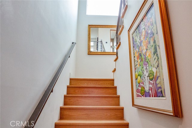 2108 Gates, Redondo Beach, California 90278, 4 Bedrooms Bedrooms, ,3 BathroomsBathrooms,Residential,Sold,Gates,SB20109277