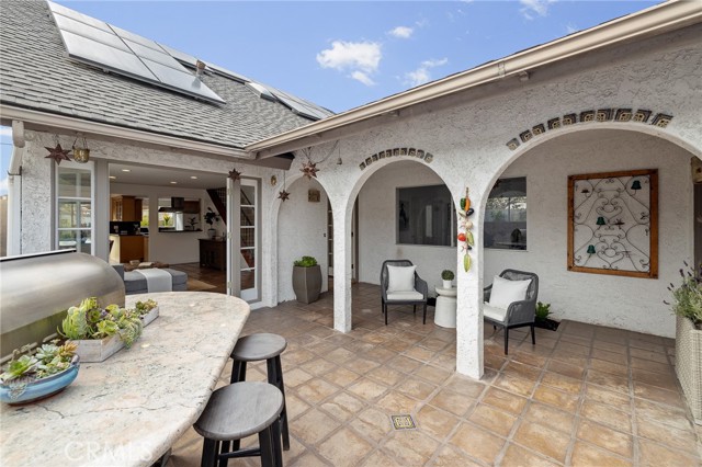 315 Maria Avenue, Redondo Beach, California 90277, 3 Bedrooms Bedrooms, ,2 BathroomsBathrooms,Residential,Sold,Maria,SB21146814