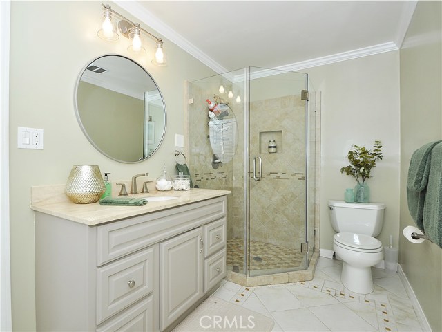 1133 8th Street, Hermosa Beach, California 90254, 3 Bedrooms Bedrooms, ,1 BathroomBathrooms,Residential,Sold,8th,SB18253639