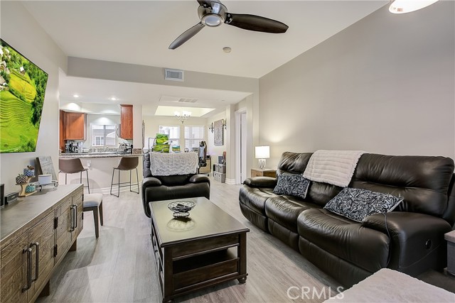 2 Bed Home for Sale in Sherman Oaks, California