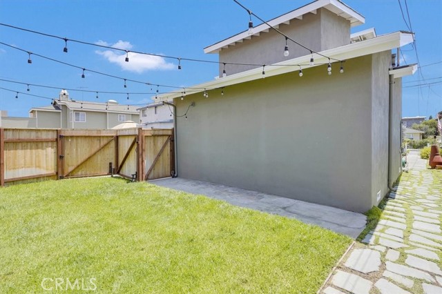 2013 Curtis Avenue, Redondo Beach, California 90278, 3 Bedrooms Bedrooms, ,1 BathroomBathrooms,Residential,Sold,Curtis,SB21099383