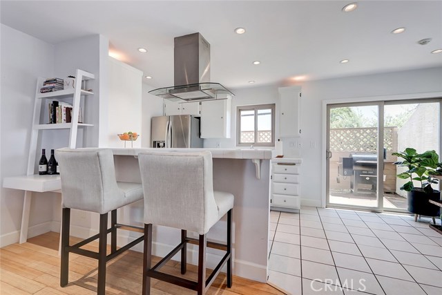 2520 Graham Avenue, Redondo Beach, California 90278, 2 Bedrooms Bedrooms, ,1 BathroomBathrooms,Residential,Sold,Graham,SB20150608