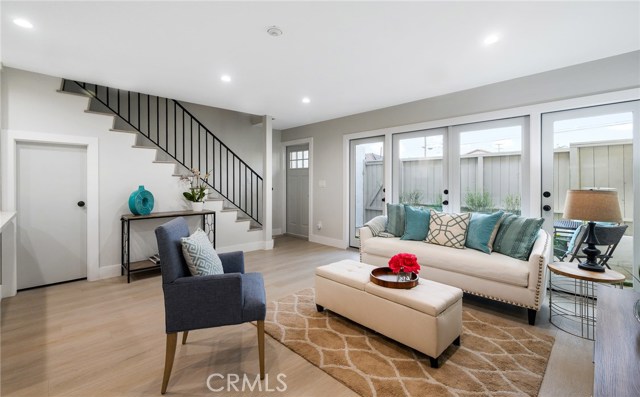 2406 Aviation Boulevard, Redondo Beach, California 90278, 3 Bedrooms Bedrooms, ,1 BathroomBathrooms,Residential,Sold,Aviation,SB20181174