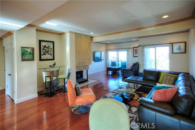 75 Hilltop Circle, Rancho Palos Verdes, California 90275, 3 Bedrooms Bedrooms, ,2 BathroomsBathrooms,Residential,Sold,Hilltop,BB17275527