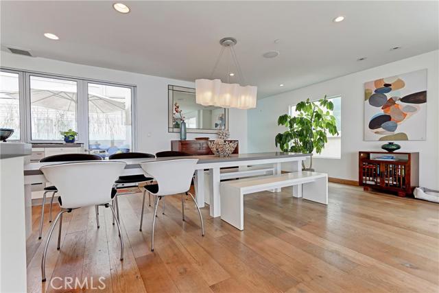 2417 Crest Drive, Manhattan Beach, California 90266, 3 Bedrooms Bedrooms, ,3 BathroomsBathrooms,Residential,Sold,Crest,SB17073042