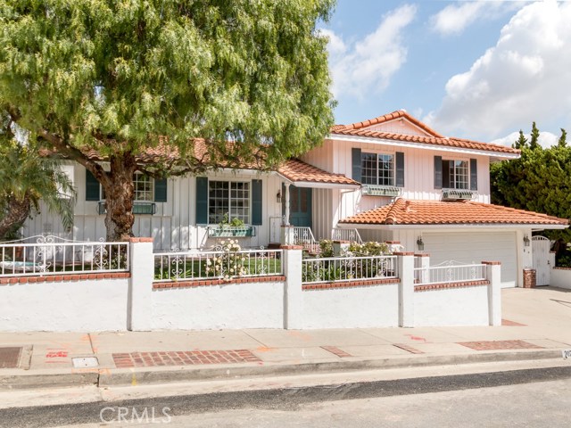 2027 Van Karajan Drive, Rancho Palos Verdes, California 90275, 3 Bedrooms Bedrooms, ,3 BathroomsBathrooms,Residential,Sold,Van Karajan,PV17082012