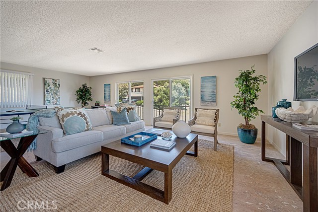 30339 Calle De Suenos, Rancho Palos Verdes, California 90275, 5 Bedrooms Bedrooms, ,3 BathroomsBathrooms,Residential,Sold,Calle De Suenos,PV20091712