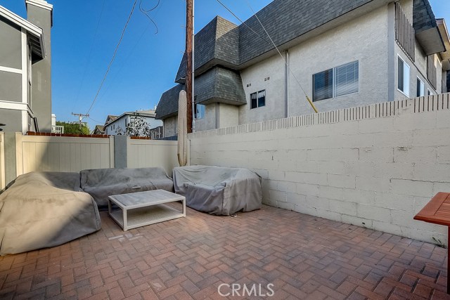 2104 Nelson Avenue, Redondo Beach, California 90278, 4 Bedrooms Bedrooms, ,3 BathroomsBathrooms,Residential,Sold,Nelson,SB20211994
