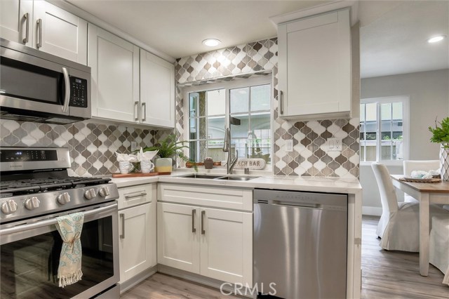 2109 Curtis Avenue, Redondo Beach, California 90278, 3 Bedrooms Bedrooms, ,2 BathroomsBathrooms,Residential,Sold,Curtis,SB20131731