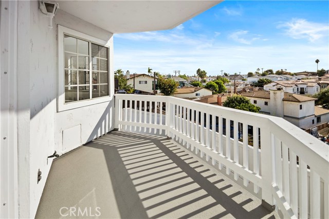 1924 Gates Avenue, Redondo Beach, California 90278, 4 Bedrooms Bedrooms, ,2 BathroomsBathrooms,Residential,Sold,Gates,PV20227378