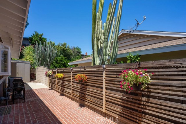 2133 Redondela Drive, Rancho Palos Verdes, California 90275, 4 Bedrooms Bedrooms, ,Residential,Sold,Redondela,PV20089972