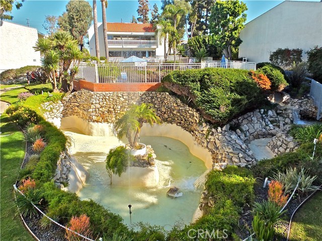 611 Prospect Avenue, Redondo Beach, California 90277, 2 Bedrooms Bedrooms, ,2 BathroomsBathrooms,Residential,Sold,Prospect,PW20028663