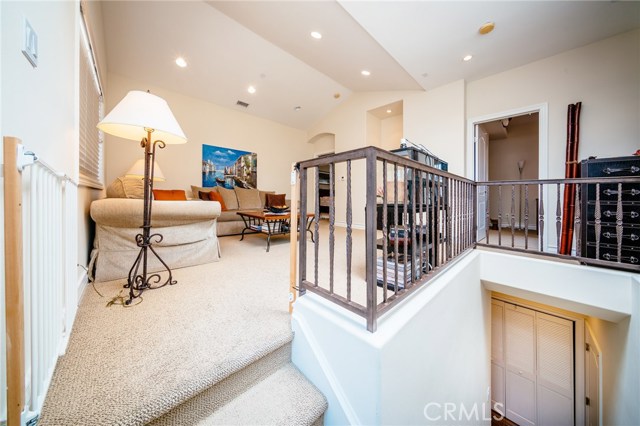 1917 Perry Avenue, Redondo Beach, California 90278, 4 Bedrooms Bedrooms, ,2 BathroomsBathrooms,Residential,Sold,Perry,SB17143965