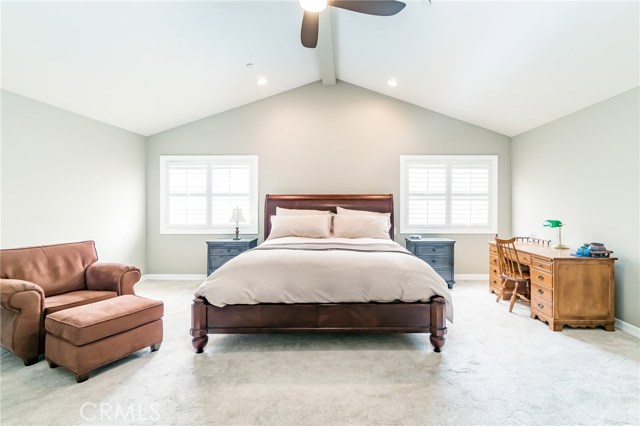 221 Lucia Avenue, Redondo Beach, California 90277, 3 Bedrooms Bedrooms, ,2 BathroomsBathrooms,Residential,Sold,Lucia,PV18060127