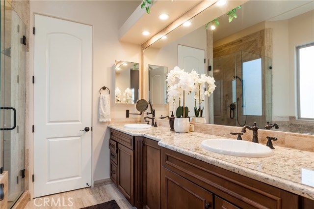 610 Juanita Avenue, Redondo Beach, California 90277, 4 Bedrooms Bedrooms, ,3 BathroomsBathrooms,Residential,Sold,Juanita,PV17121726