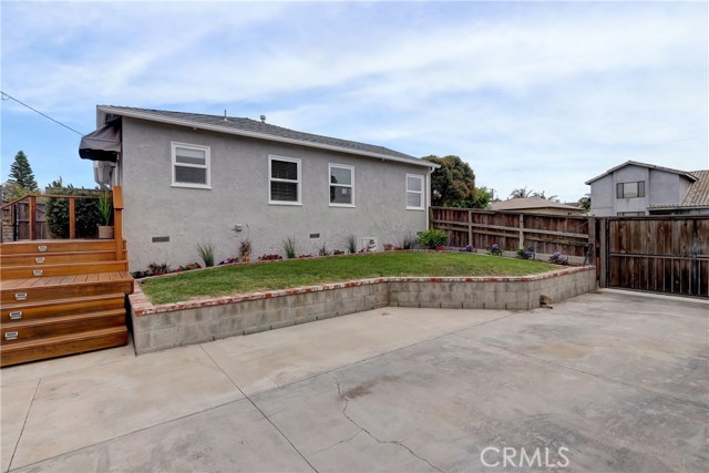 3000 Blaisdell Avenue, Redondo Beach, California 90278, 3 Bedrooms Bedrooms, ,1 BathroomBathrooms,Residential,Sold,Blaisdell,SB19150841