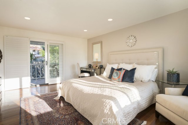 1905 Via Estudillo, Palos Verdes Estates, California 90274, 4 Bedrooms Bedrooms, ,3 BathroomsBathrooms,Residential,Sold,Via Estudillo,SB17093150