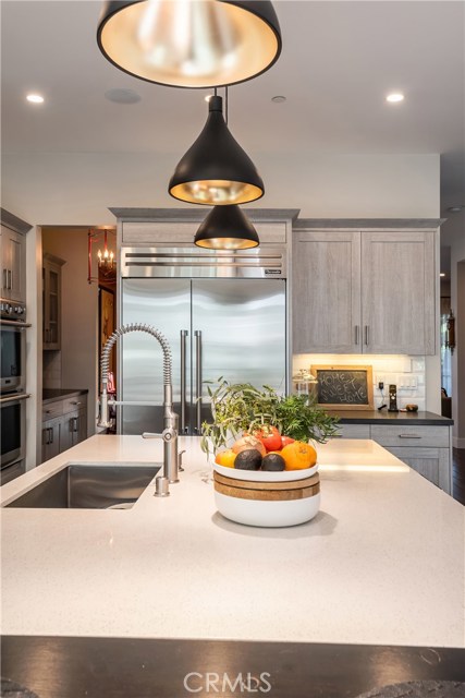 756 36th Street, Manhattan Beach, California 90266, 6 Bedrooms Bedrooms, ,3 BathroomsBathrooms,Residential,Sold,36th,SB20029845