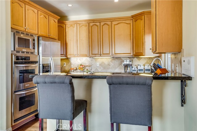 202 Irena Avenue, Redondo Beach, California 90277, 3 Bedrooms Bedrooms, ,3 BathroomsBathrooms,Residential,Sold,Irena,SB19148601