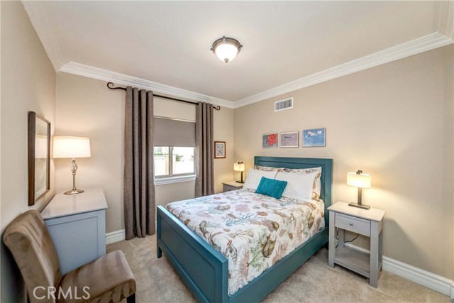 603 Juanita Avenue, Redondo Beach, California 90277, 4 Bedrooms Bedrooms, ,1 BathroomBathrooms,Residential,Sold,Juanita,SB20232273