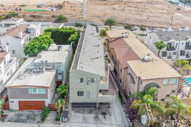 600 1st Street, Hermosa Beach, California 90254, ,Residential Income,Sold,1st,SB19269004