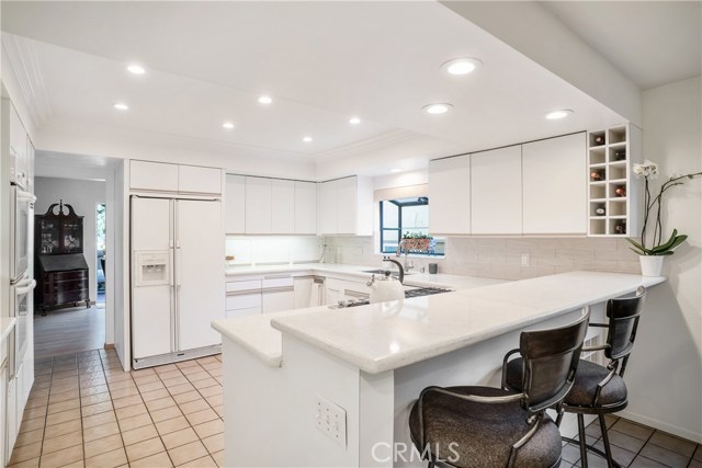 3529 Pine Avenue, Manhattan Beach, California 90266, 4 Bedrooms Bedrooms, ,Residential,Sold,Pine,SB18230875