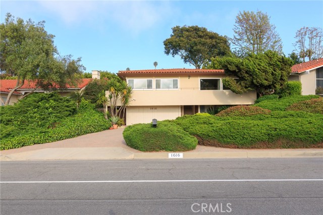 1616 Granvia Altamira, Palos Verdes Estates, California 90274, 3 Bedrooms Bedrooms, ,1 BathroomBathrooms,Residential,Sold,Granvia Altamira,OC18128057