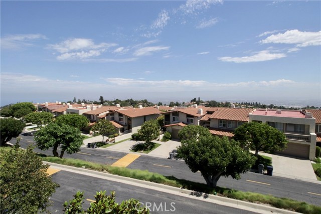 11 Hilltop Circle, Rancho Palos Verdes, California 90275, 2 Bedrooms Bedrooms, ,2 BathroomsBathrooms,Residential,Sold,Hilltop,OC17166003