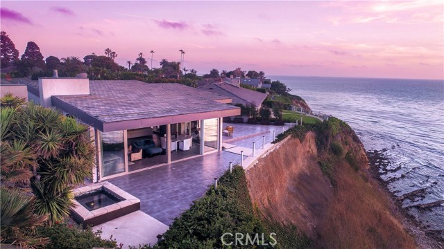 273 Rocky Point Road, Palos Verdes Estates, California 90274, 4 Bedrooms Bedrooms, ,4 BathroomsBathrooms,Residential,Sold,Rocky Point,SB19086086