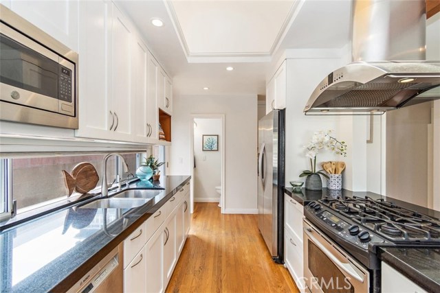 1632 Armour Lane, Redondo Beach, California 90278, 3 Bedrooms Bedrooms, ,1 BathroomBathrooms,Residential,Sold,Armour,SB20186353