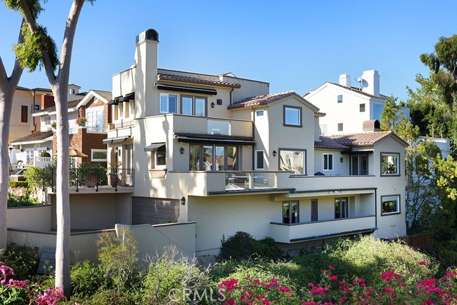 Photo of 317 Goldenrod Avenue, Corona del Mar, CA 92625