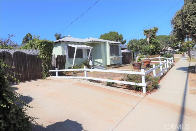 1007 Prospect Avenue, Redondo Beach, California 90277, 2 Bedrooms Bedrooms, ,1 BathroomBathrooms,Residential,Sold,Prospect,SB19009114