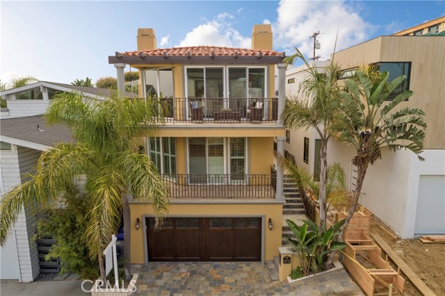 472 29th Street, Manhattan Beach, California 90266, 5 Bedrooms Bedrooms, ,4 BathroomsBathrooms,Residential,Sold,29th,SB18162570