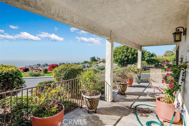 7 Ocean Crest Court, Rancho Palos Verdes, California 90275, 2 Bedrooms Bedrooms, ,1 BathroomBathrooms,Residential,Sold,Ocean Crest,PV19245113