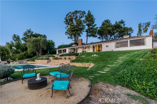 2 Spur Lane, Rolling Hills, California 90274, 6 Bedrooms Bedrooms, ,2 BathroomsBathrooms,Residential,Sold,Spur,PV20123777