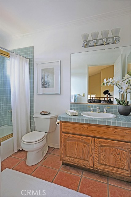 1910 Ernest Avenue, Redondo Beach, California 90278, 3 Bedrooms Bedrooms, ,3 BathroomsBathrooms,Residential,Sold,Ernest,SB17115021
