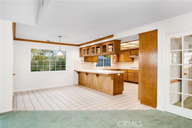 Casual Dining Area