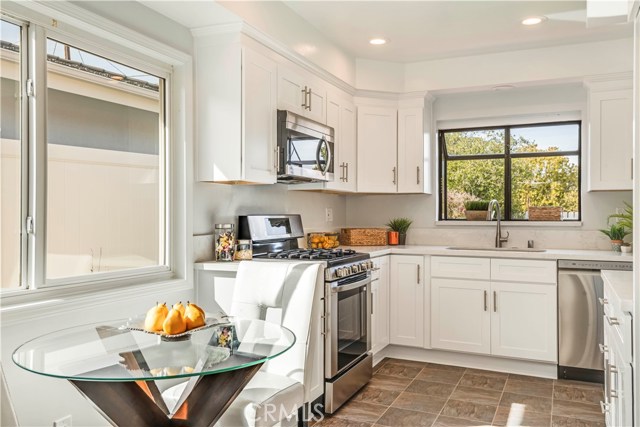 5309 Waupaca Road, Rancho Palos Verdes, California 90275, 4 Bedrooms Bedrooms, ,2 BathroomsBathrooms,Residential,Sold,Waupaca,PV19069723